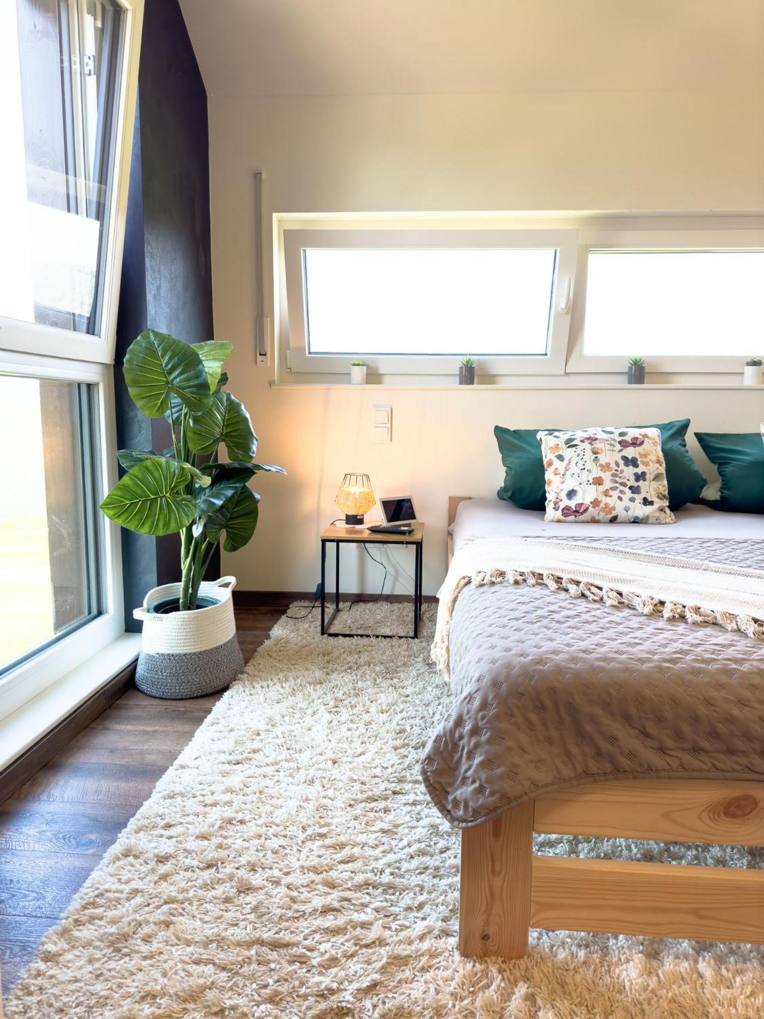 Serenity Vista Retreat Bnb Bescheid Bagian luar foto