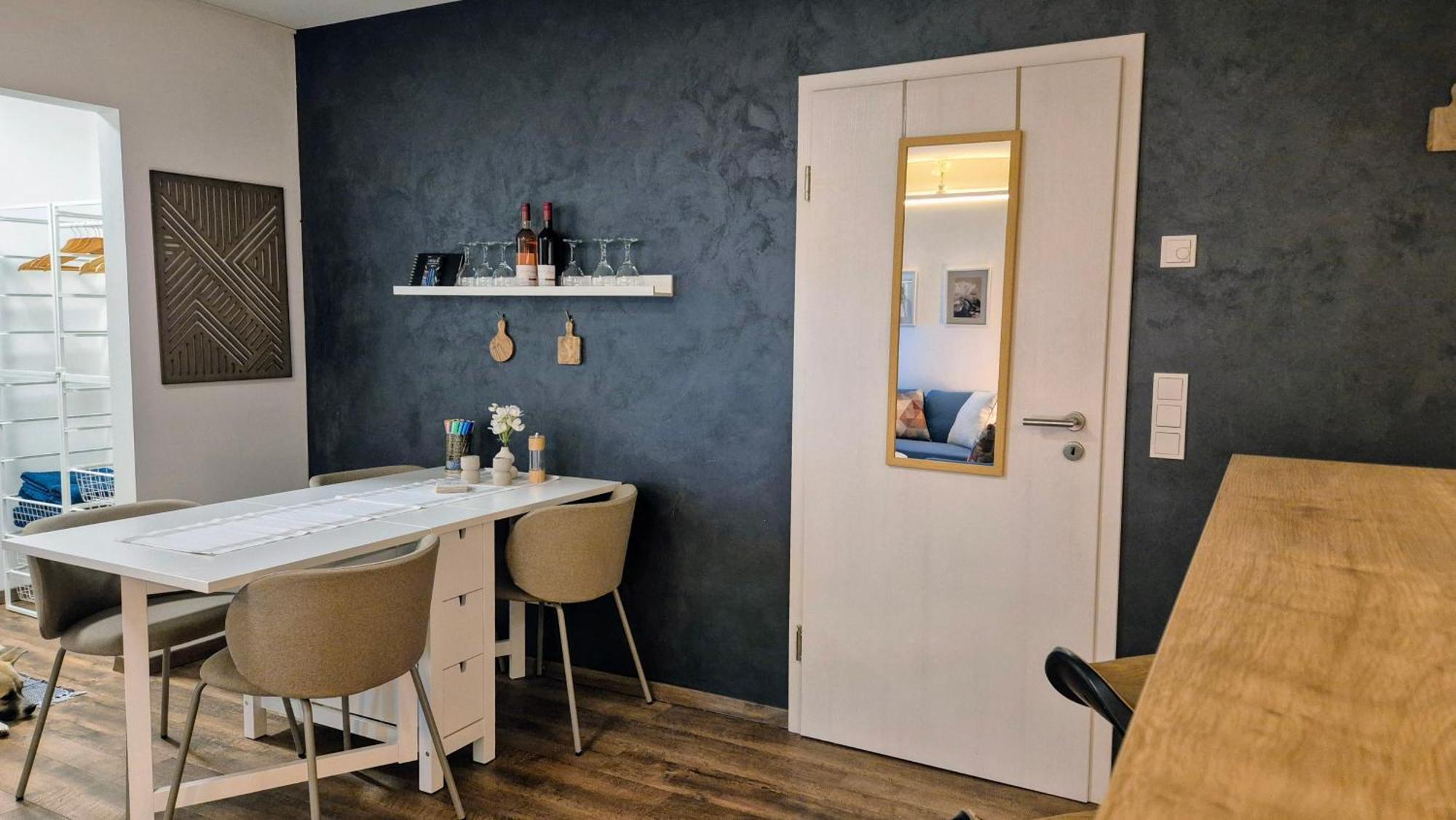 Serenity Vista Retreat Bnb Bescheid Bagian luar foto